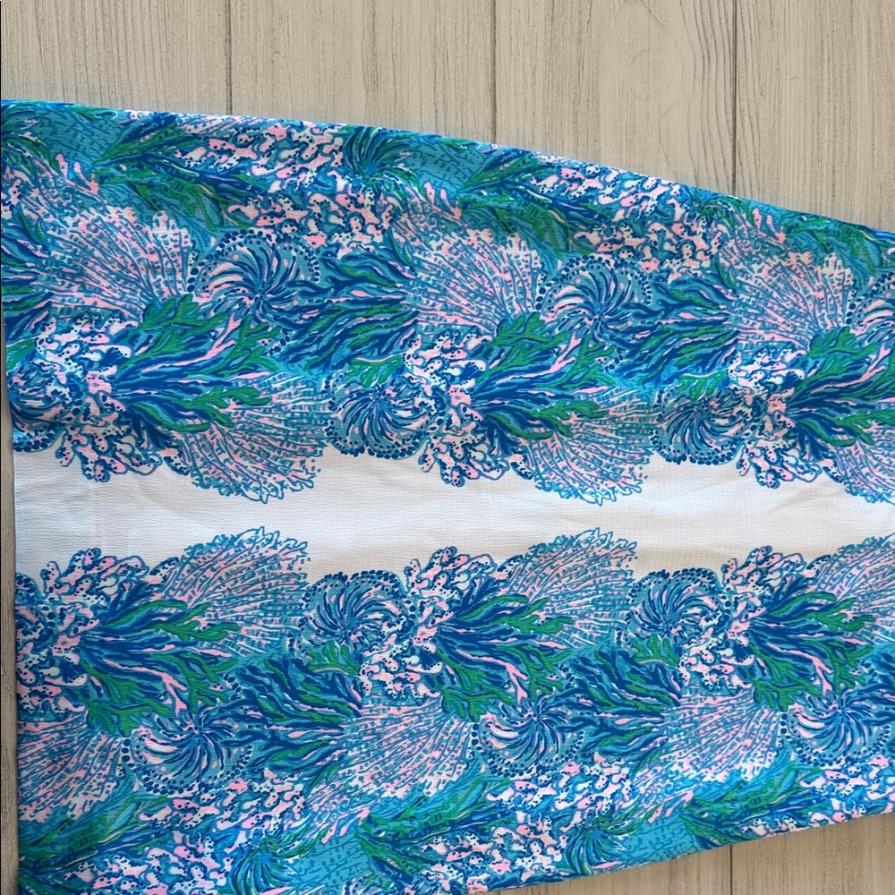 Lilly Pulitzer size 2 - Picture 3 of 10